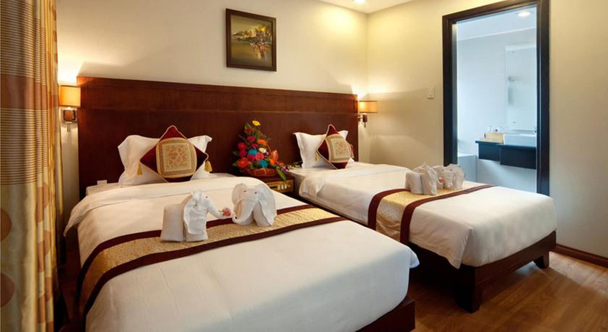 Gold Hotel Hue Exterior photo