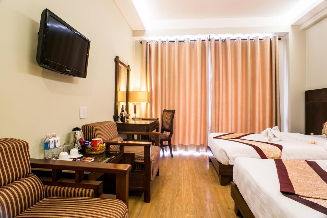 Gold Hotel Hue Exterior photo