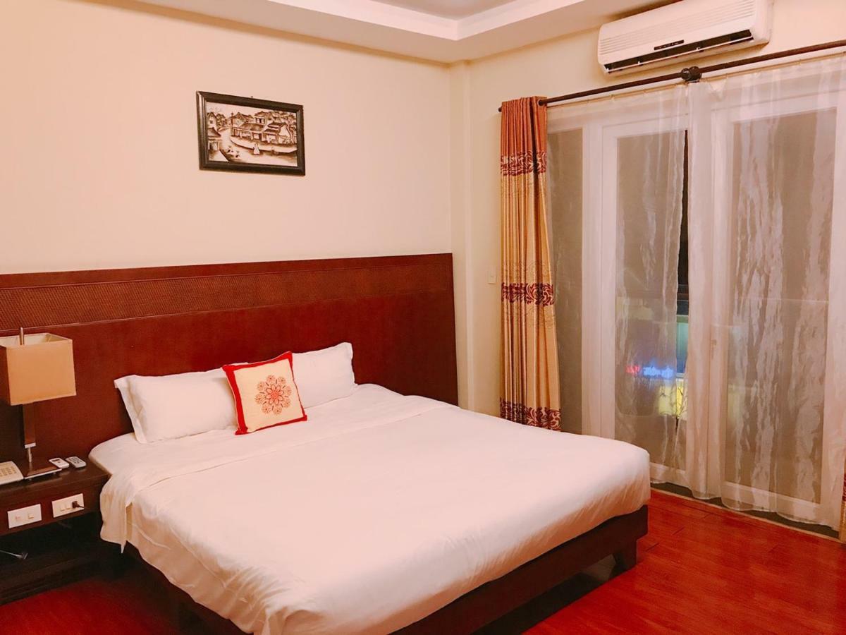 Gold Hotel Hue Exterior photo